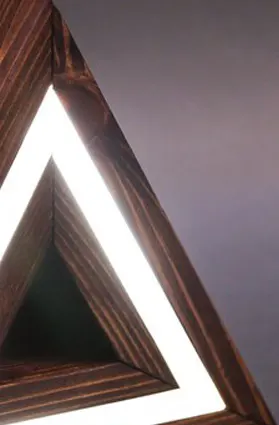 lampa triunghilara A